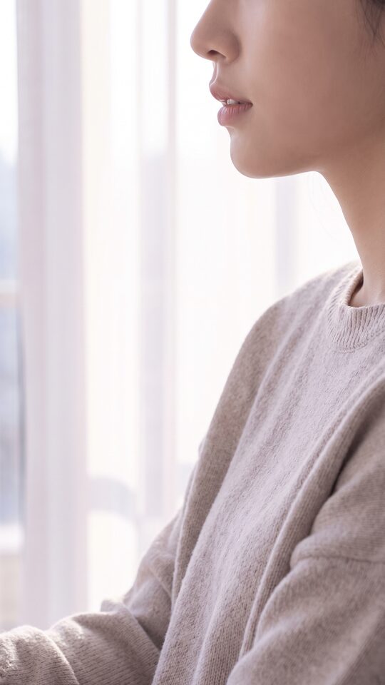 코성형 경과 프로필 변화 컨셉의 비식별 세로 숏폼 예시 이미지