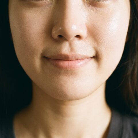 리뷰티 셀피 감성의 비식별 뷰티 예시 이미지