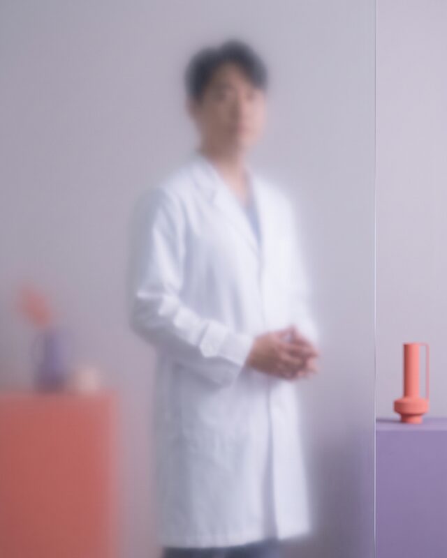REBEAUTY 프리미엄 성형외과 의료진 (AI 생성 예시 이미지)