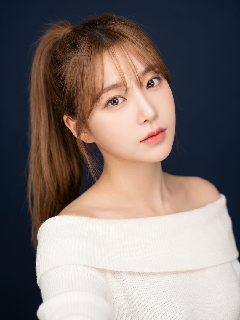 지민 님 셀피 프로필 예시 컷
