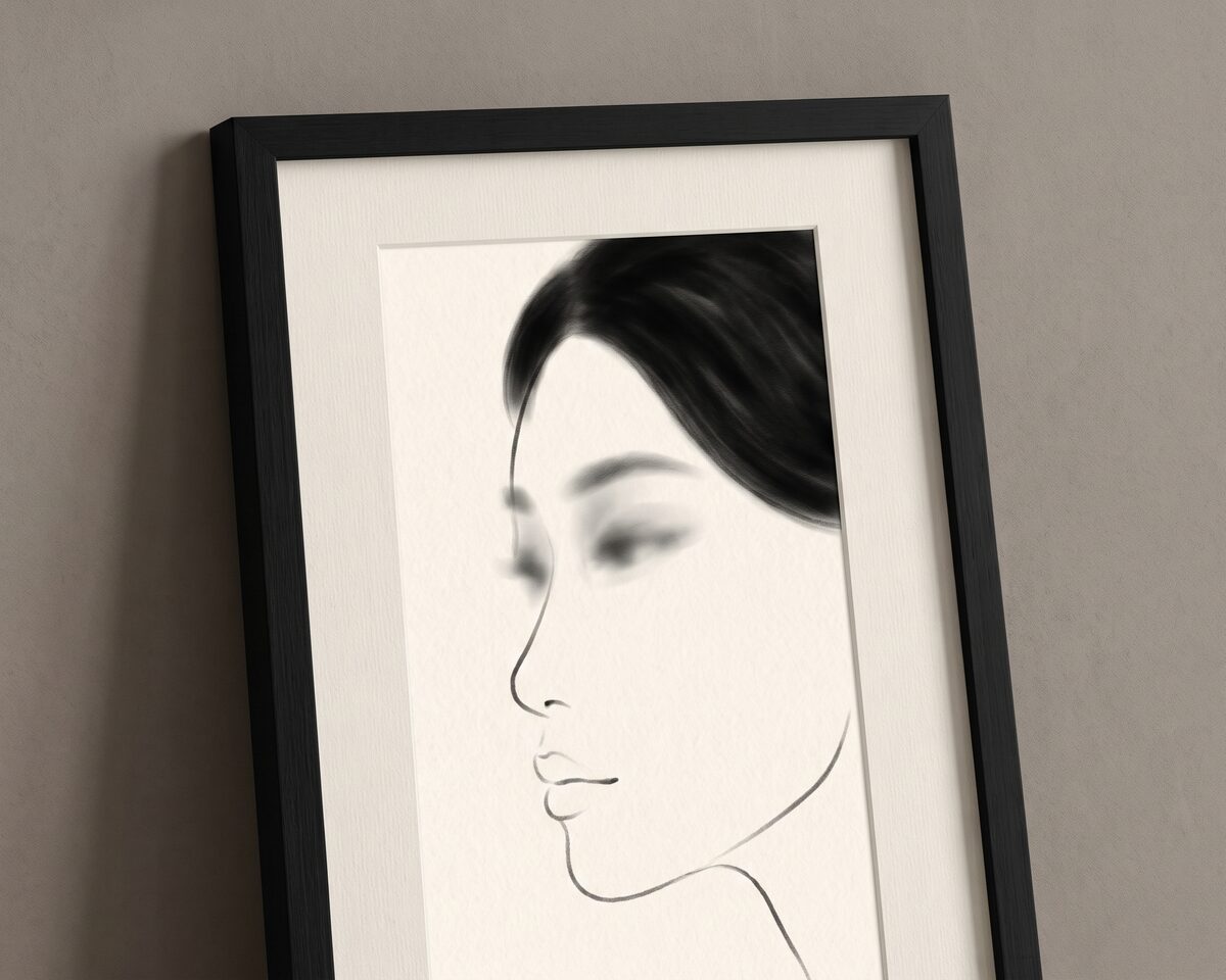 측면에서 본 입가와 턱 라인의 변화를 비식별 실루엣으로 표현한 개념 이미지